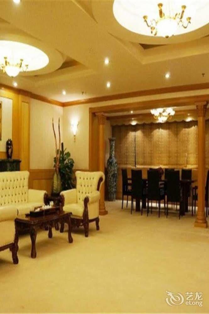 Lijing Grand Hotel City Center Liuzhou Exterior foto